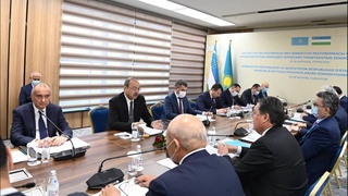 Узбекистан и Казахстан нацелены на ускоренное развитие межрегионального сотрудничества