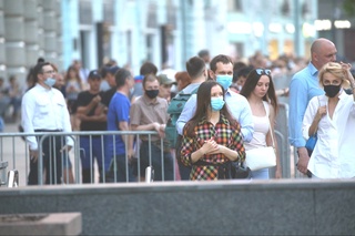 ​COVID-19: Европа яна карантинга қайтадими?