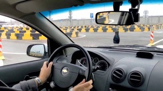 Дар Ӯзбекистон қимати курсҳои омӯзиши ронандагон дар як моҳ ба ҳисоби миёна 13,3 фоиз боло рафт