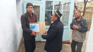 Namanganda 130 oilaga bepul oziq-ovqat mahsulotlari tarqatildi