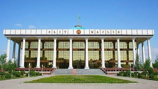 11 ноябрни касаба уюшмалари ходимлари куни сифатида нишонлаш тўғрисидаги қонун қабул қилинди