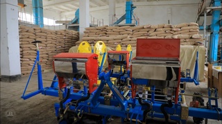 Xorijdan 20 ta chigit ekish agregati olib kelindi