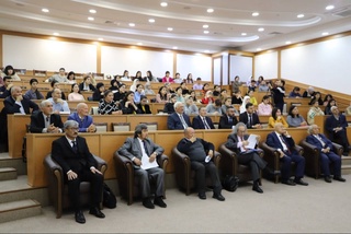 Укрепляются отношения с Международной Тюркской академией