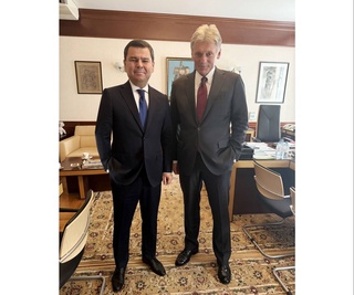 Шерзод Асадов Россия Президентиниң баспасөз хаткери менен ушырасты