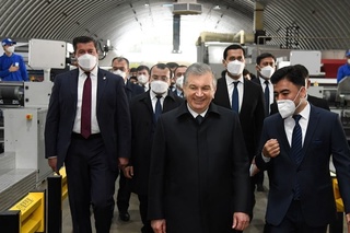 President visits a textile factory in Chust