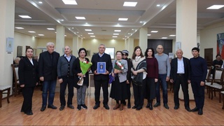 В музее «Буюк алломалари» презентовано новое издание Всемирного общества, посвященное коллекции государственного музея-заповедника Коканда