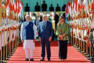 Моди первый премьер Индии за 57 лет с госвизитом в Бразилии, удостоен высшей награды