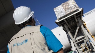 ЮНИСЕФ готовит операцию по доставке двух миллиардов доз вакцины от COVID