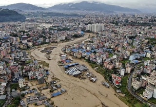 Непал: сув тошқини оқибатида 190 нафардан ортиқ одам ҳаётдан кўз юмди