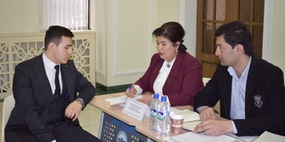 Малакали мутахассис иш излаши шарт эмас