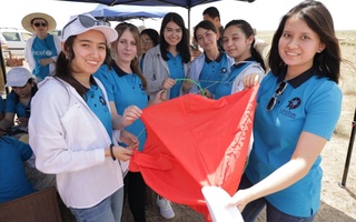 Узбекские девушки запустили свой наноспутник в стратосферу