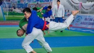 Фарғонада кураш бўйича Ўзбекистон чемпионати якунланди