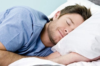 Инсон учун кунлик уйқу меъёри қанча?