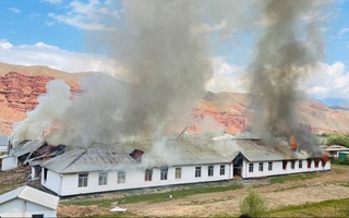 Қирғизистон жанубидаги мактабда содир бўлган ёнғин бартараф этилди