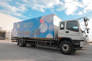 11 ҳазор кӯдак аз тамоми минтақаҳои Ӯзбекистон туҳфаҳои президентӣ мегиранд