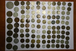 Хорижга олиб чиқиб кетилаётган қадимий тангалар ушлаб қолинди