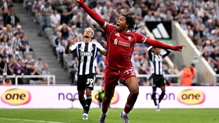 16-летний Рио Нгумоа помог «Ливерпулю» дожать «Ньюкасл»