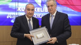 Санкт-Петербург делегацияси билан учрашув