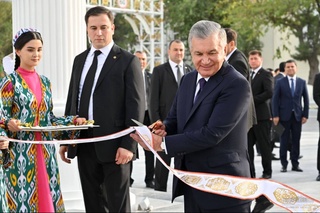 Рамзхои дурахшони дустии узбеку туркман