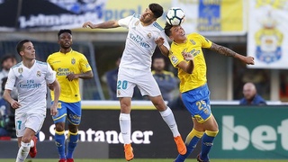 «Реал» обогнал «Барселону» но пока отстает от «Жироны»