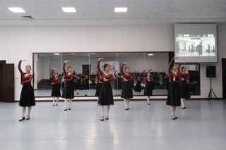 Акико Китамура қандай тақдимот ўтказди?