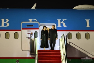 The President of Uzbekistan arrives in Beijing
