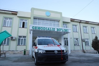 Qorako'l tuman tibbiyot birlashmasiga yangi reoniobil topshirildi