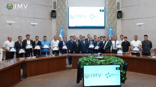 Состоялась церемония награждения граждан и помощников хокимов принимавших активное участие в первом сезоне проекта «Инициативный бюджет» 2023 года