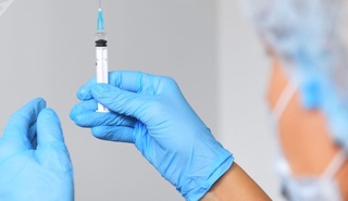 Ўзбекистонда Хитой вакцинасининг 3-фаза синовлари ўтказилади - бу қандай кечади?