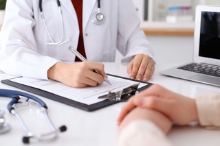 Kimlar sanatoriy-kurortlarga bepul yoʻllanma olishi mumkin?