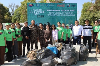 Под девизом «Освободите место для жизни» в административном  центре Навоийской области прошла массовая эко-акция по плоггингу