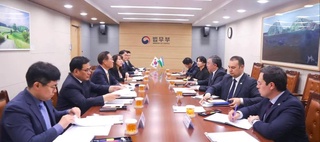 Граждане Узбекистана смогут сезонно работать в Южной Корее в сфере сельского хозяйства и агротехнологий