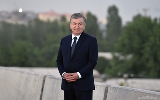 Шавкат Мирзиёев: Йўлларимизда пиёдалар ҳаракати, одамларнинг ҳаловати, саломатлиги устувор бўлиши керак