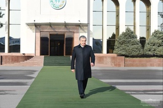 President departs for Fergana