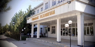 Адлия вазирлиги: юридик техникумлар битирувчиларига ОТМга суҳбат асосида ўқишга кириш бўйича йўлланмалар бериш тартиби тасдиқланди