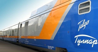 Узбекистан и Казахстан запускают скорый поезд между Ташкентом и Алматы