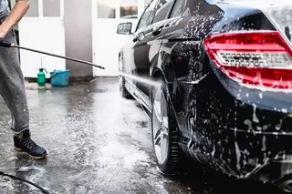 Сув танқислиги сабабли ҳаммом ва бассейнлар вақтинча ёпилмоқда