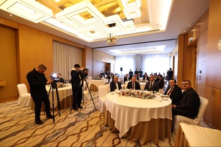 Бизнесни ривожлантириш банки “Дўстлар клуби”да йил сарҳисоби қилинди