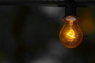 Пойтахтнинг икки тумани электр энергиясидан вақтинча узилади