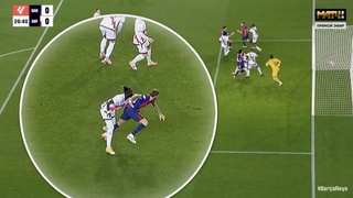 «Барселона» с пенальти обыграла «Райо Вальекано» и вернулась на вершину Ла лиги