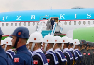 Президенти Ӯзбекистон ба Туркия омад
