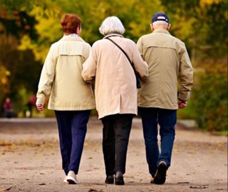 Sogʻlom keksalik va uzoq umrning tamal toshi hayotning ilk bosqichlaridan boshlab qoʻyiladi