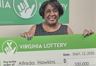 Американка нашла в шкафу лотерейный билет и выиграла $100 тыс.