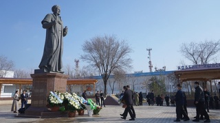 Sirdaryoda Alisher Navoiy tavalludining 581 yilligi keng nishonlandi