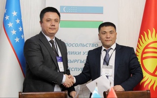An Uzbek-Kyrgyz enterprise for the production of surgical latex gloves will open in Kyrgyzstan