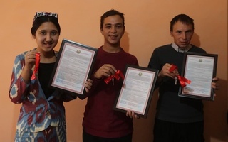 Янгиерда чин етим ва ота-она қарамоғидан маҳрум бўлган болаларнинг 3 нафари уйли бўлди