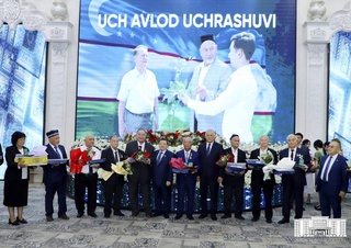 В Ташкенте прошла торжественная церемония вручения нагрудного знака «Ветеран труда»