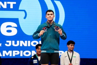 Юные тяжелоатлеты Узбекистана завоевали четыре медали на чемпионате Азии