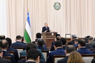 Президент айтилган муаммоларнинг ечимларини белгилаб берди