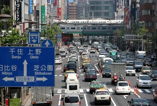 62 йил гувоҳномасиз автомобиль бошқарган ҳайдовчи қўлга тушди